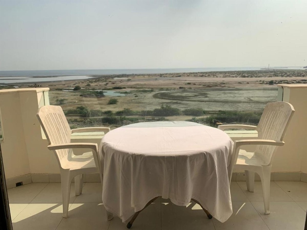 Ultimate Luxury by the Sea - 3 Bed Apartment